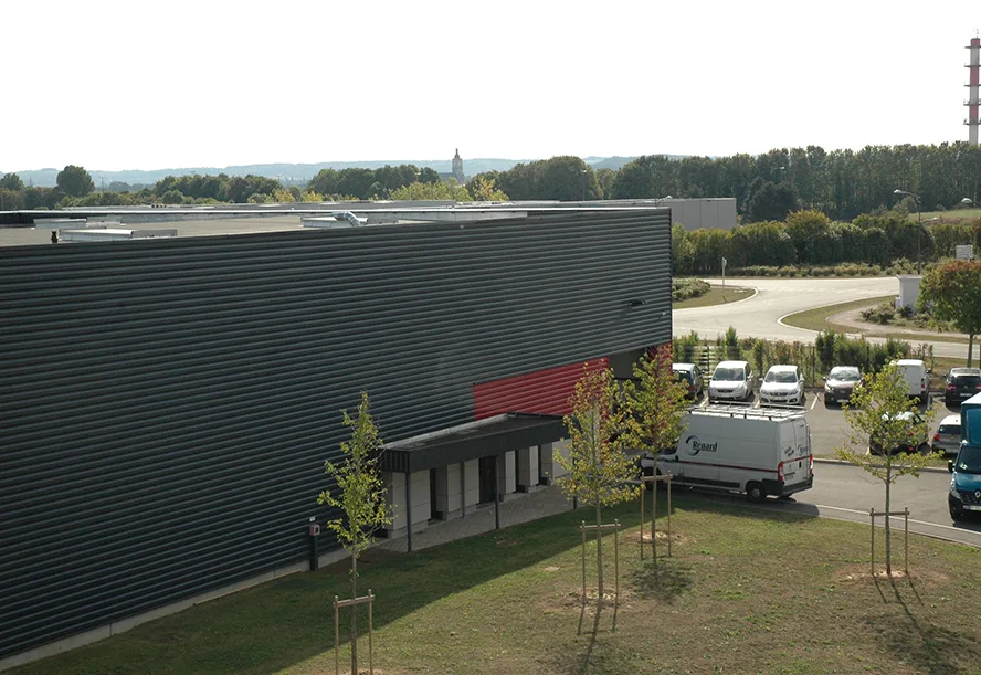 Entrepôt logistique